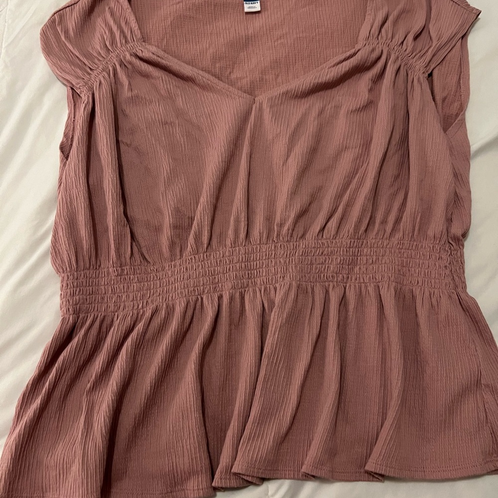Women's Mauve Top